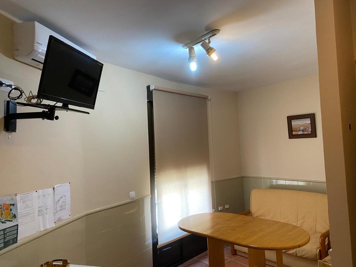 Apartamentos Rurales "La Fuentecilla" Banos De Montemayor Dış mekan fotoğraf
